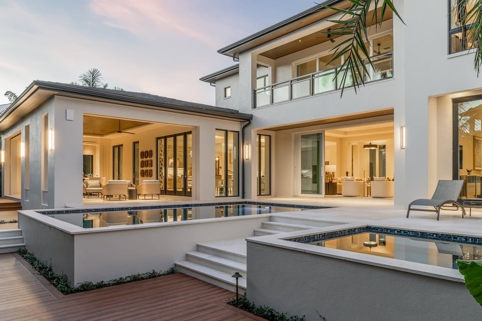 Luxury Home Design: Creating Timeless Elegance and Comfort